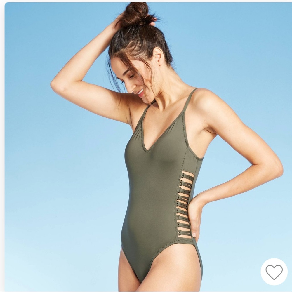 CUTOUT SWIMSUIT
